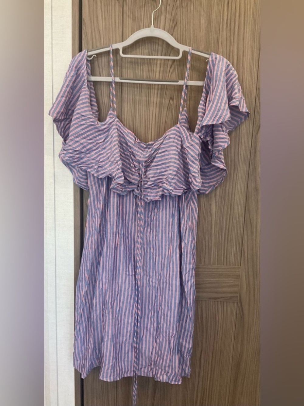 ROKOKO BY DAZZ SIZE MEDIUM M STRIPED COLD SHOULDER DRESS LOT5913
